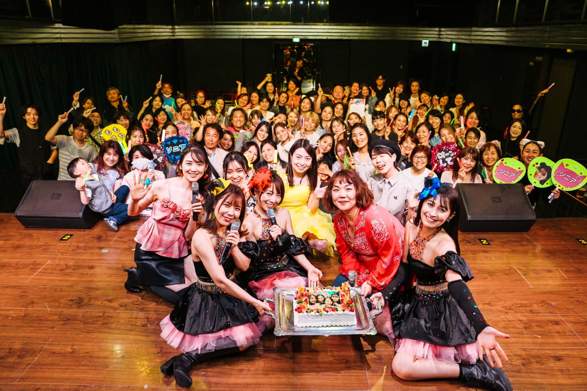 約100人が集まった40歳の生誕祭ライブ