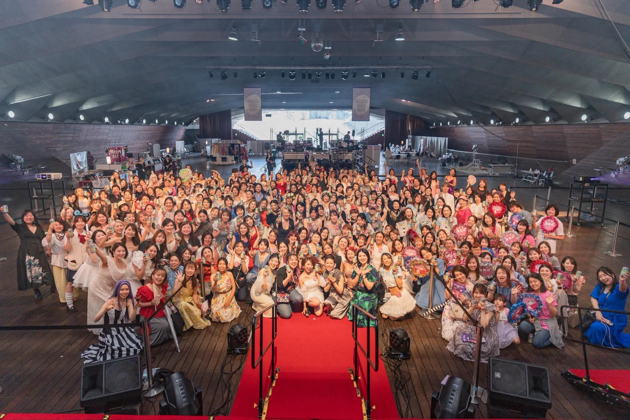 WOMAN NEXT FES!! 2026の集合写真